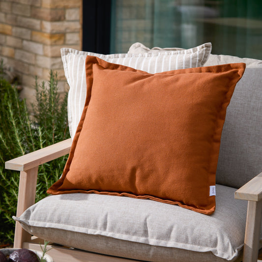 Yard Holmfirth Outdoor Cushion - Pecan