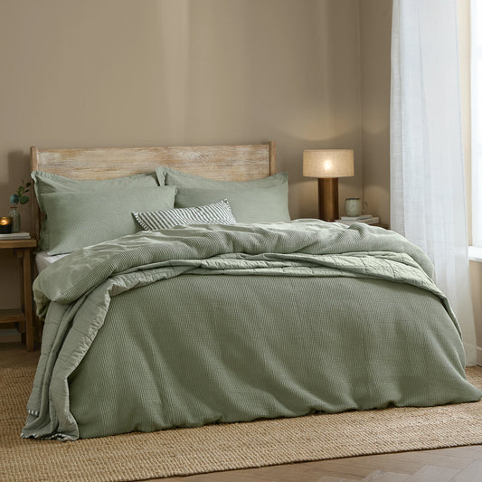 Yard Hebden Relaxed Waffle Duvet Cover Set - Bay Green