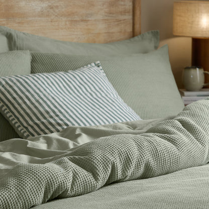 Yard Hebden Relaxed Waffle Duvet Cover Set - Bay Green