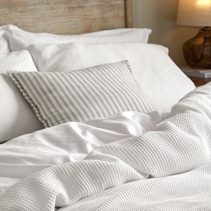 Yard Hebden Relaxed Waffle Duvet Cover Set - Chalk