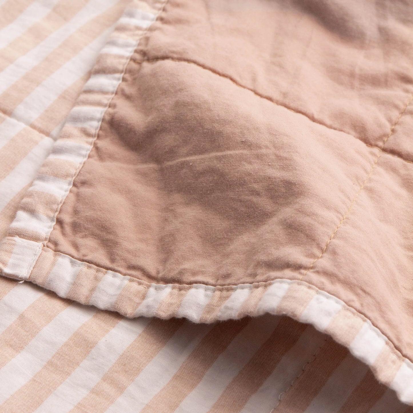 Yard Hebden Quilted Bedspread - Blush/Cotta