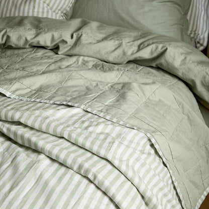 Yard Hebden Quilted Bedspread - Eucalyptus/Bay Green