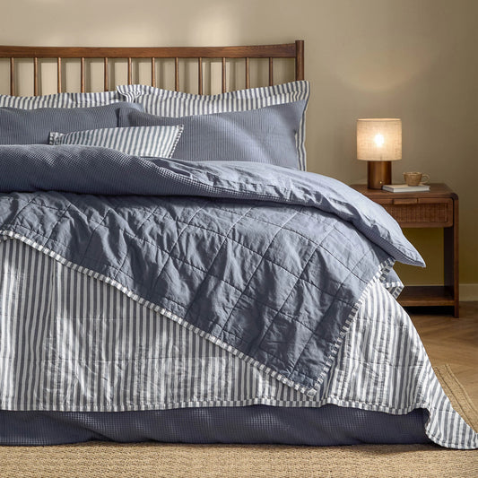 Yard Hebden Quilted Bedspread - Navy/Denim Blue