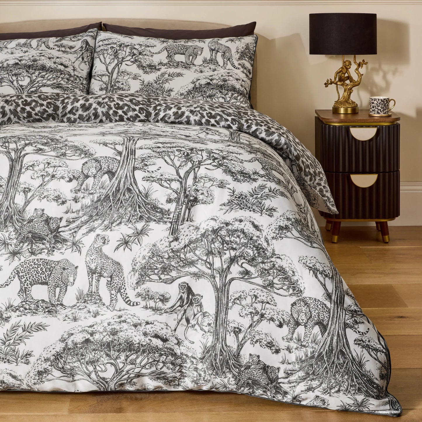 Clarke & Clarke Kisumu Duvet Cover Set - Monochrome