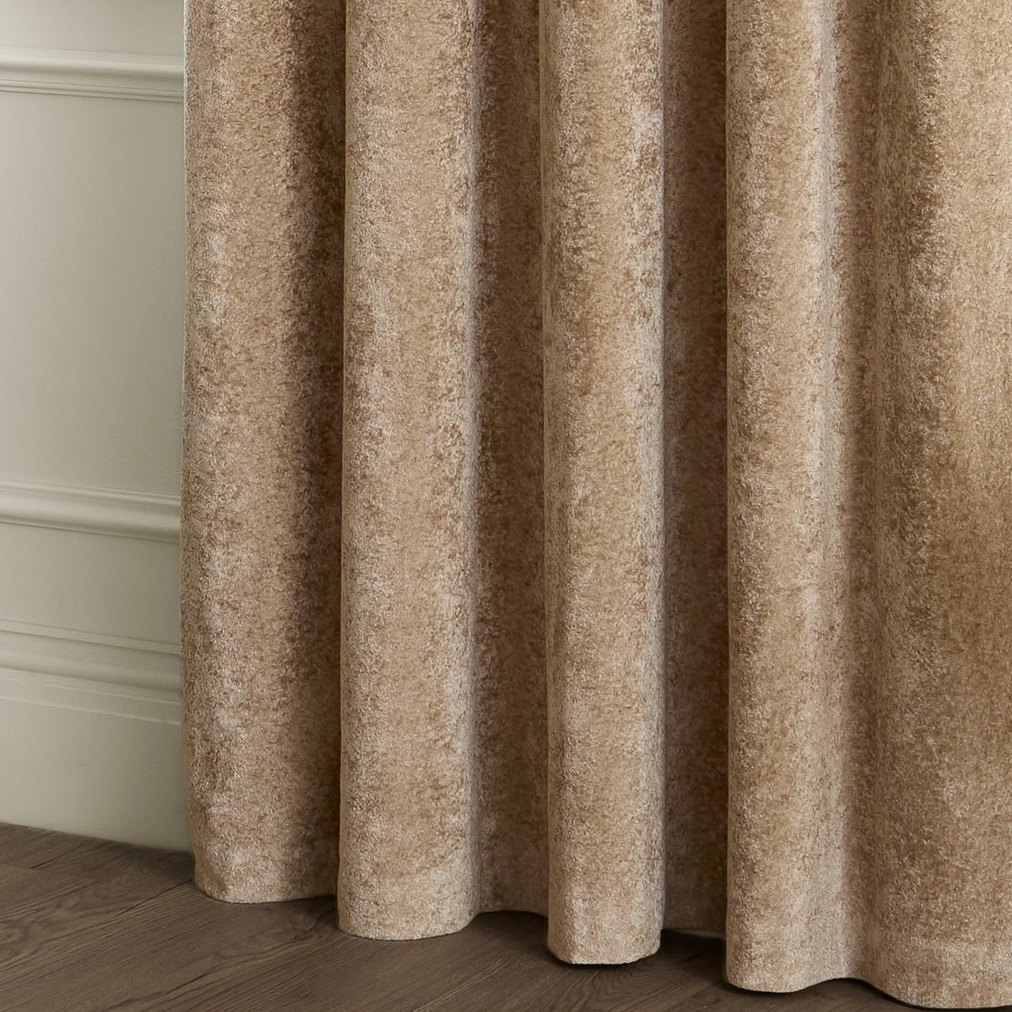 Paoletti Lustre Velvet Eyelet Curtains - Champagne