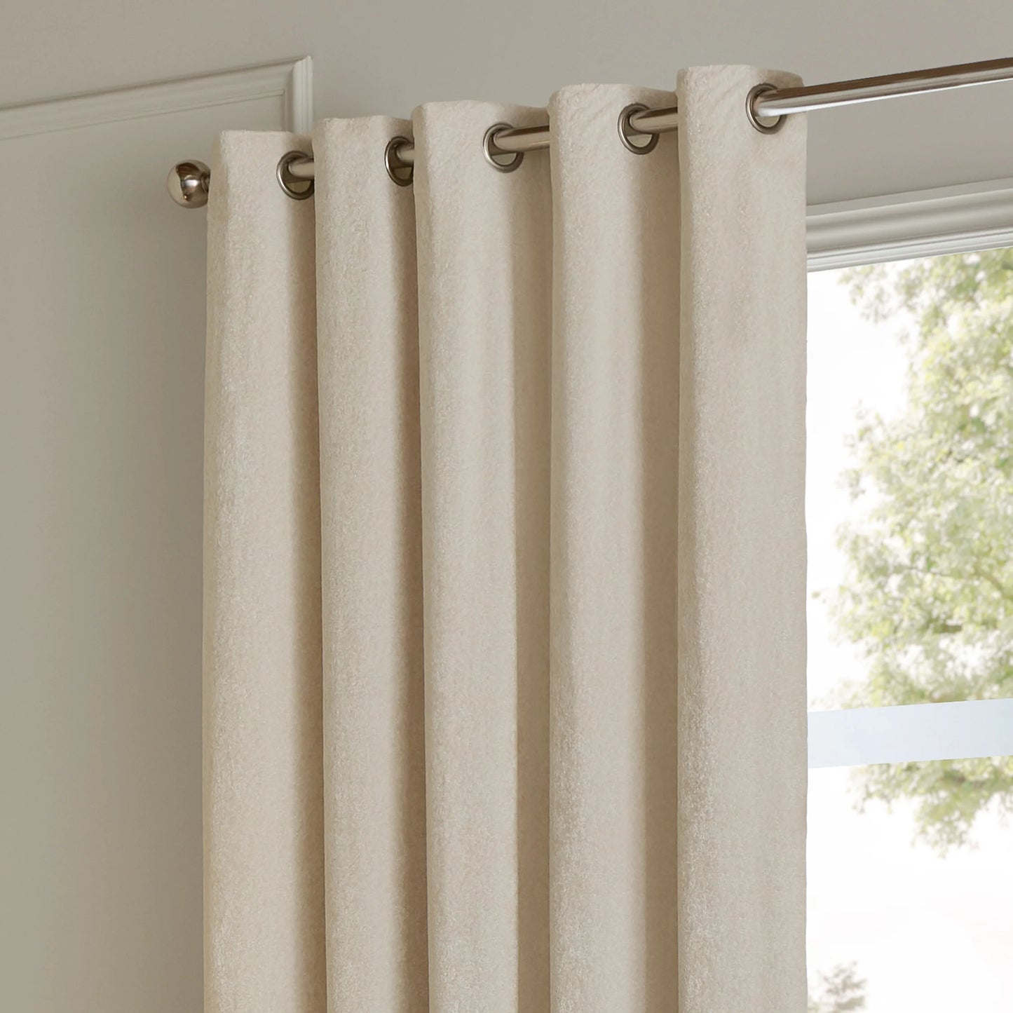 Paoletti Lustre Velvet Eyelet Curtains - Ivory