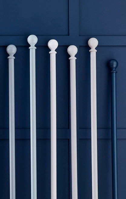Laura Ashley Ribbed Ball 35mm Wooden Curtain Pole - Cotton White