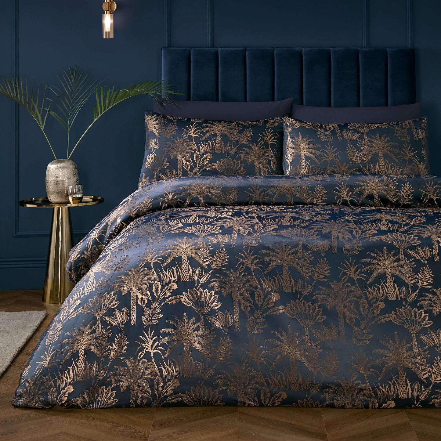 Soiree Midnight Palm Duvet Cover Set - Navy