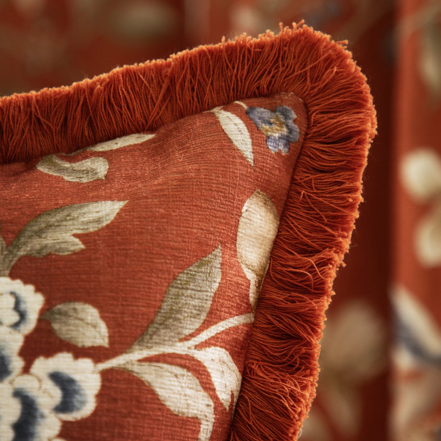 Sanderson Porcelain Garden Cushion - Rust
