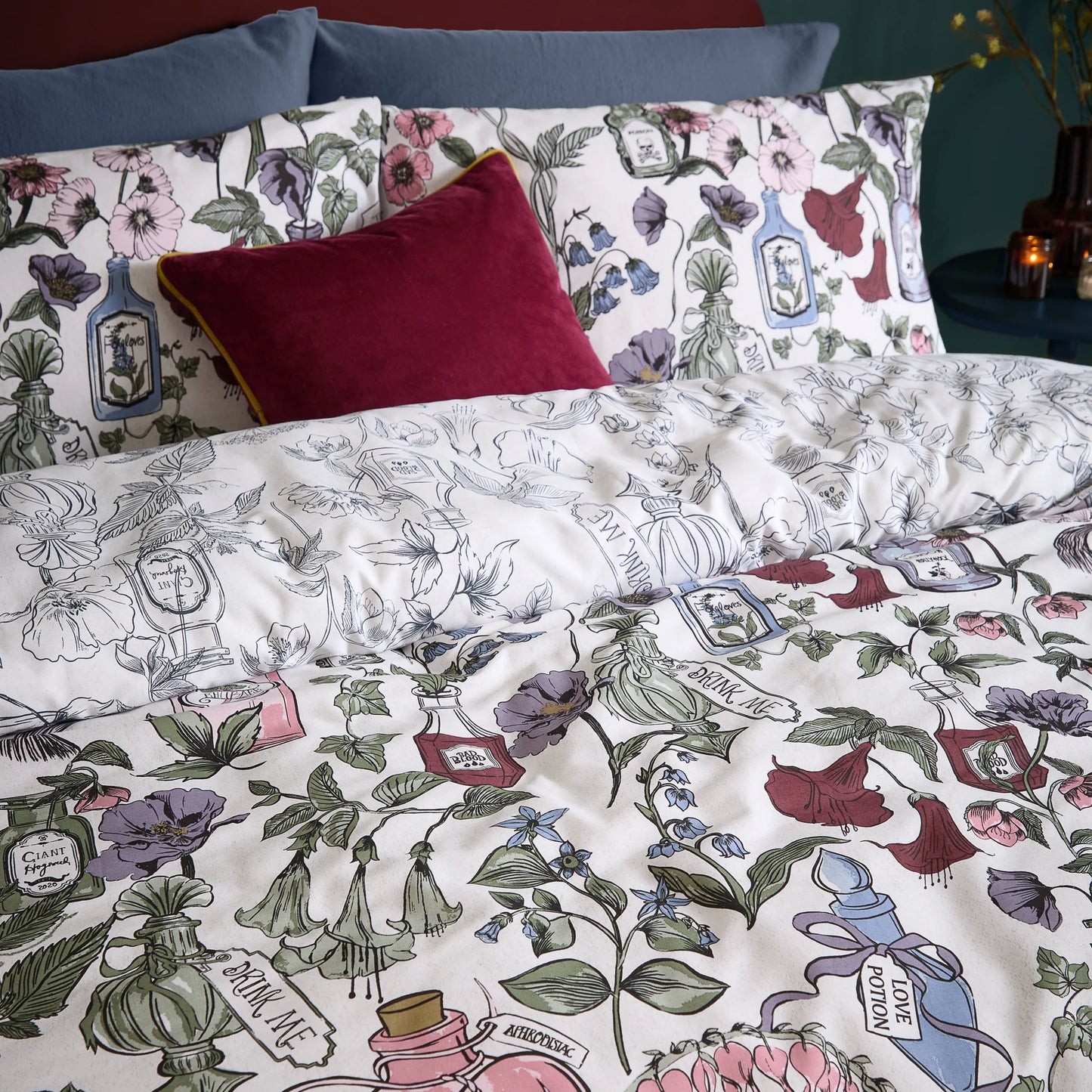 Furn Pick Your Poison Duvet Cover Set - Multicolour