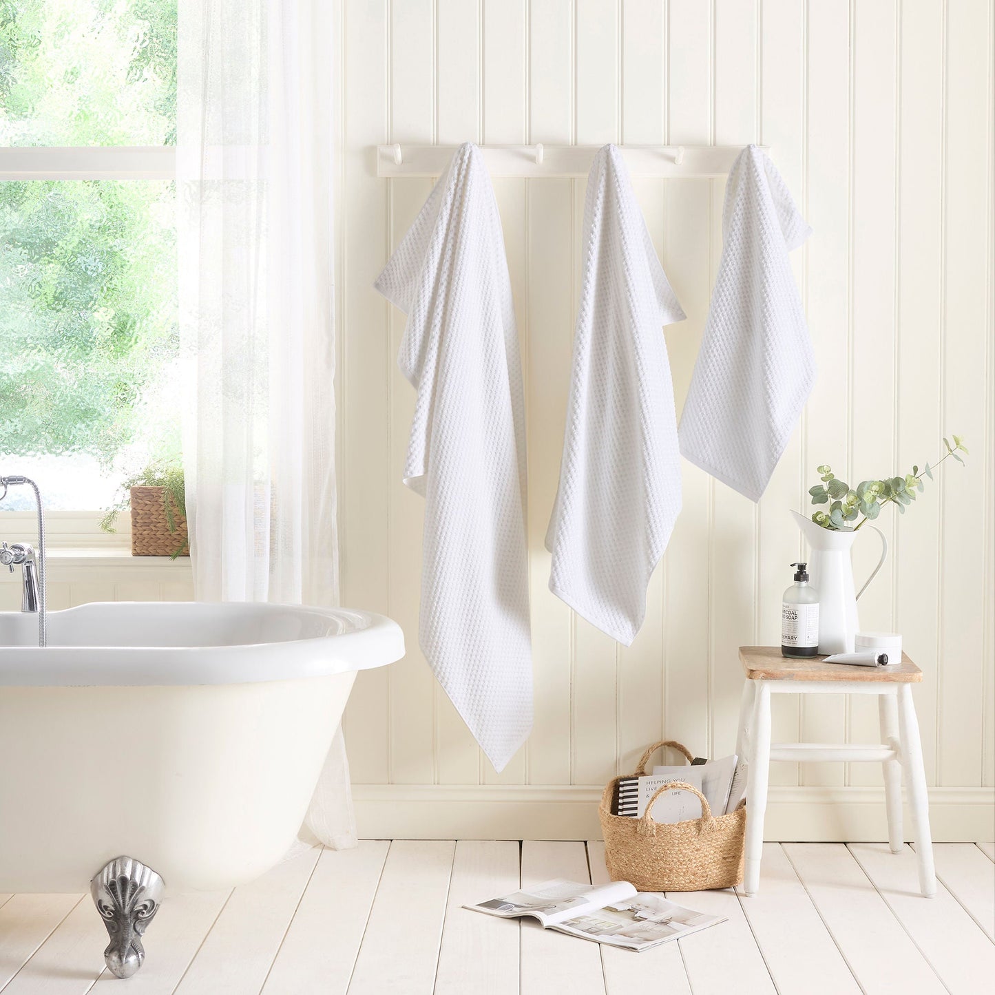 Popcorn Check Towels in White - Towels - Dreams & Drapes
