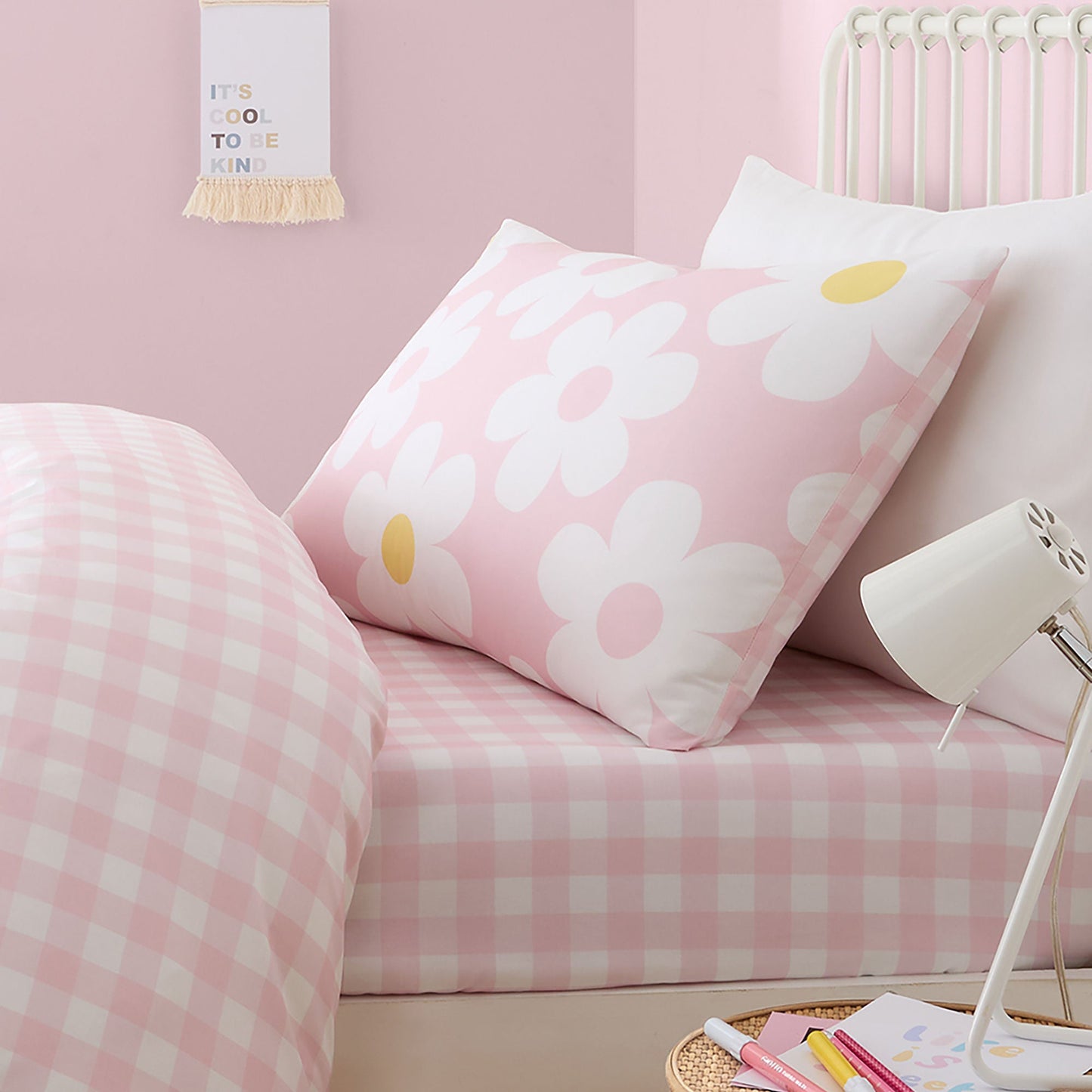 Retro Daisy Duvet Cover Set by Bedlam in Pink - Duvet Cover Set - Bedlam