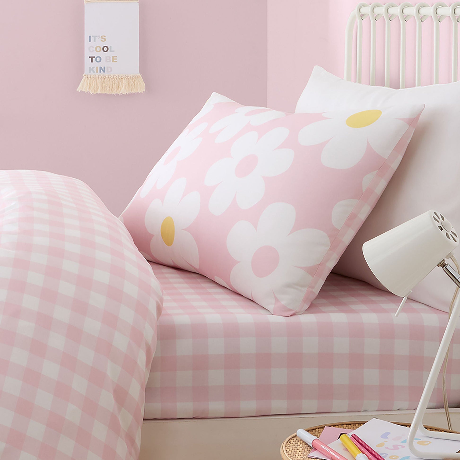 Retro Daisy Duvet Cover Set by Bedlam in Pink - Duvet Cover Set - Bedlam