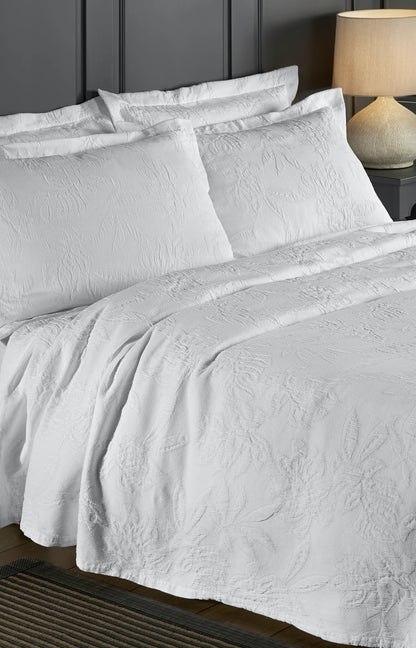Design Port Richmond Bedspread - White