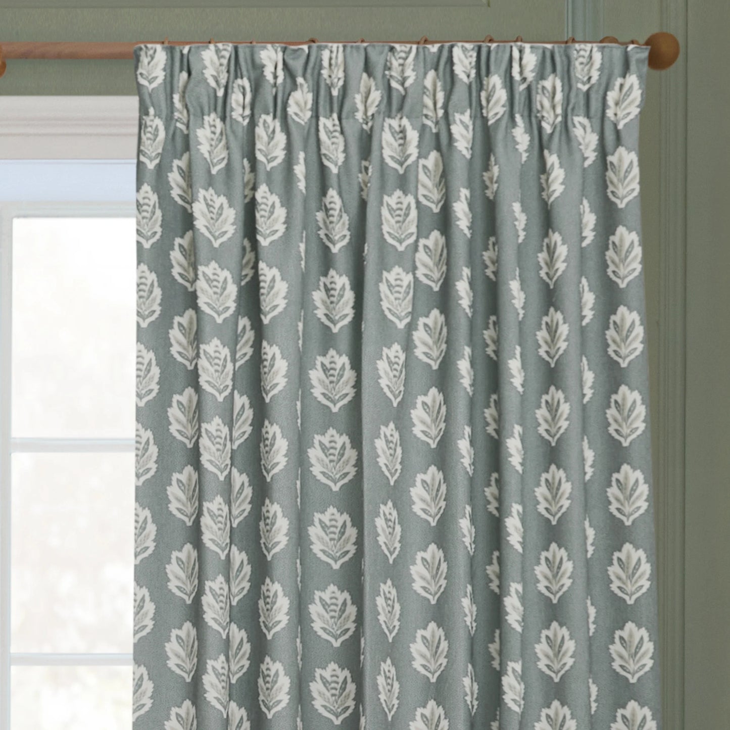 Sanderson Sessile Leaf Pencil Pleat Curtains - Delph Blue