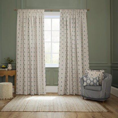 Sanderson Sessile Leaf Cushion - Flax