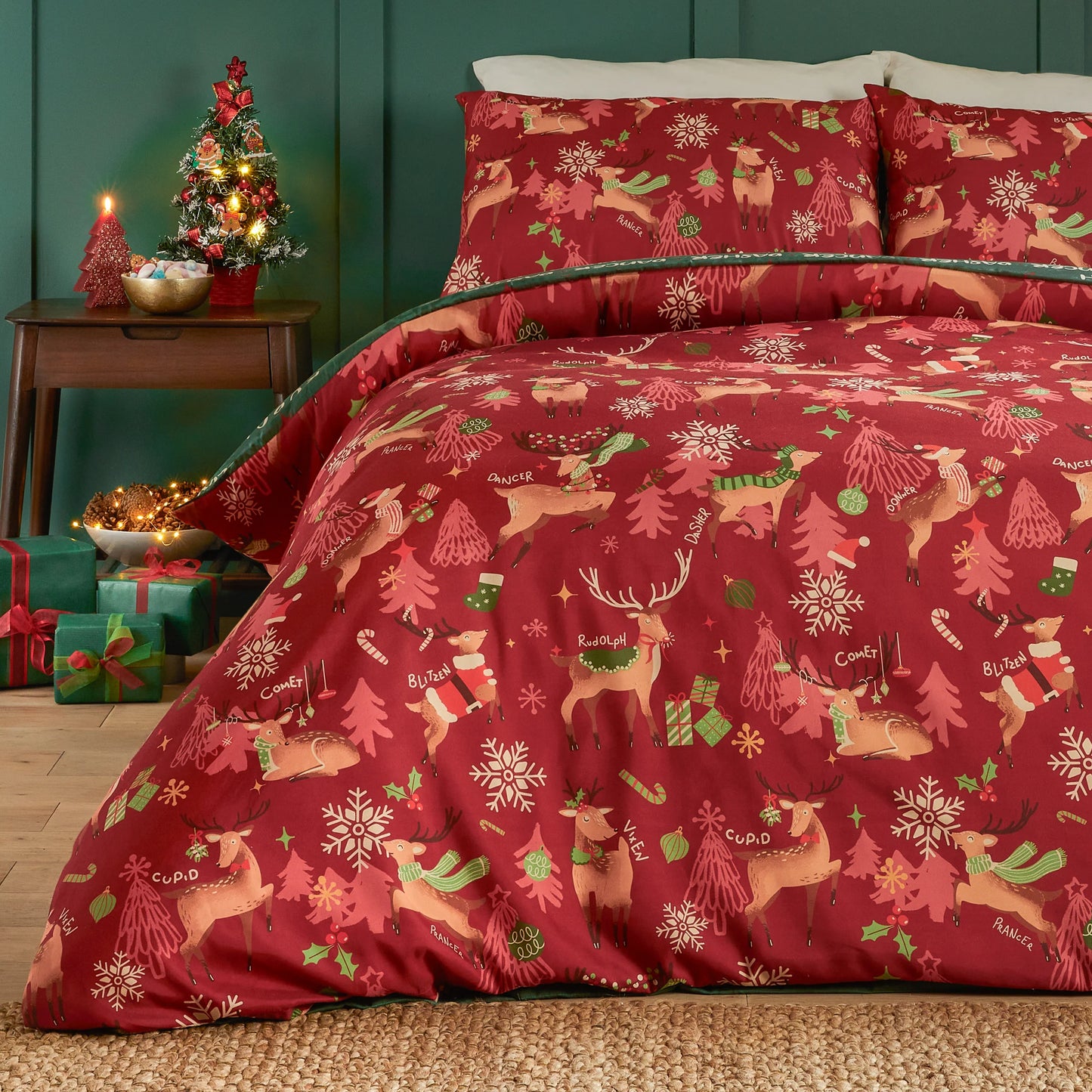 Duvet Day Sleigh Team Duvet Cover Set - Red