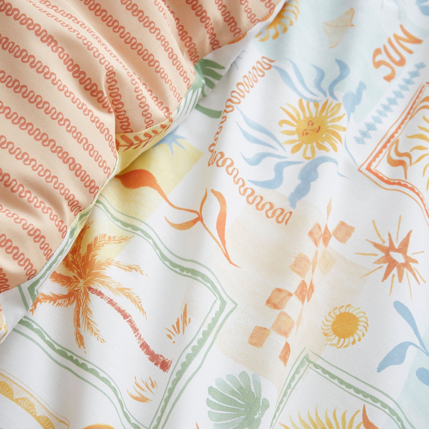 Soleil Duvet Cover Set in Multi - Duvet Cover Set - Fusion