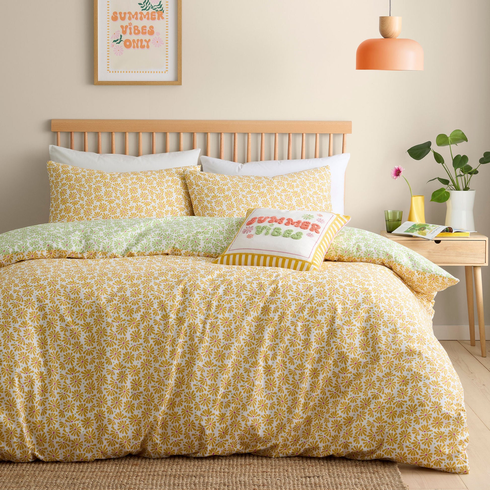 Summer Vibes Slogan Cushion in Multi 43 x 43cm - Cushion - Fusion