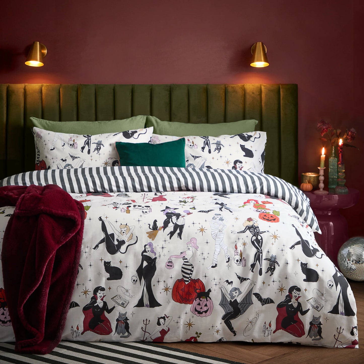 Furn Trick Or Treat Duvet Cover Set - Monochrome