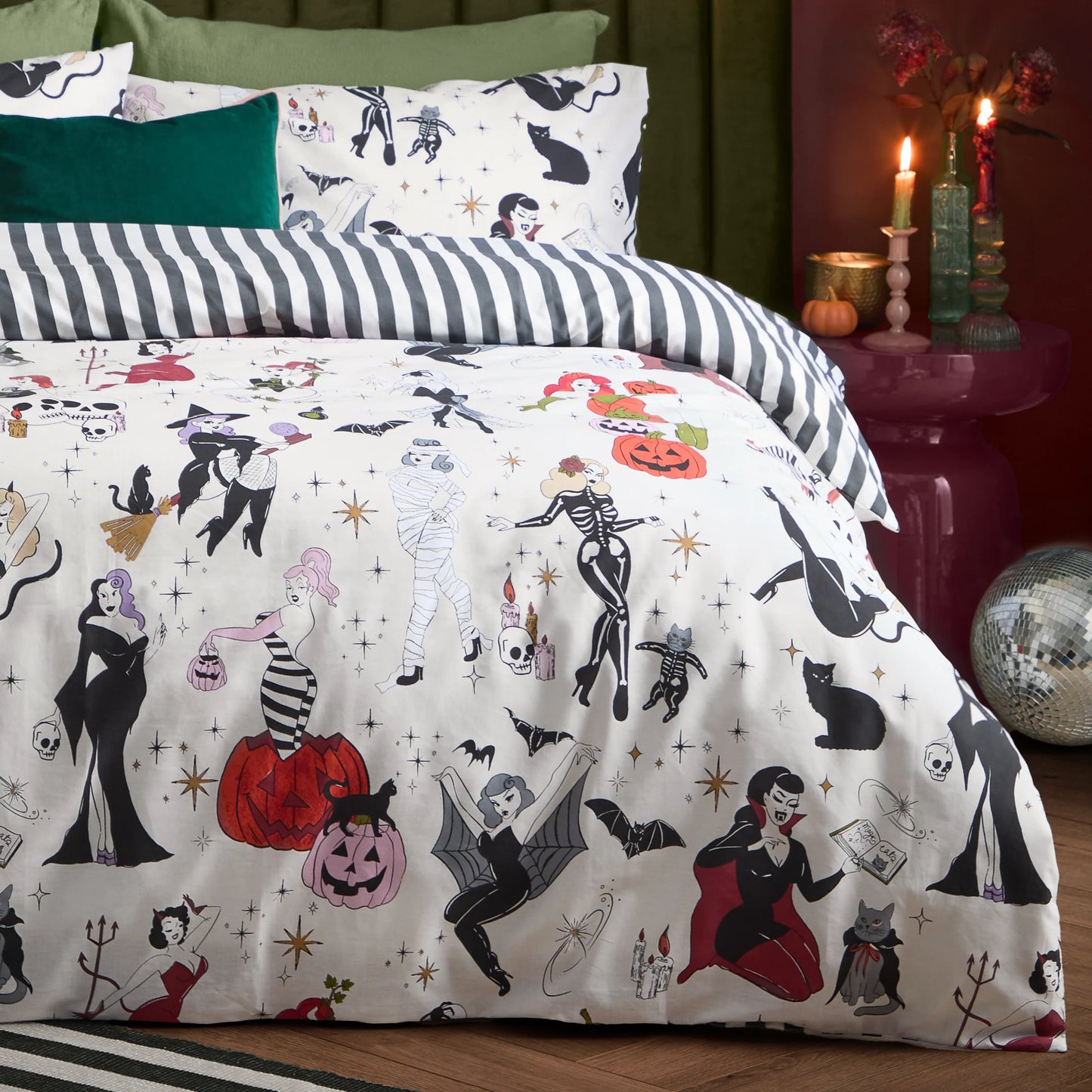 Furn Trick Or Treat Duvet Cover Set - Monochrome