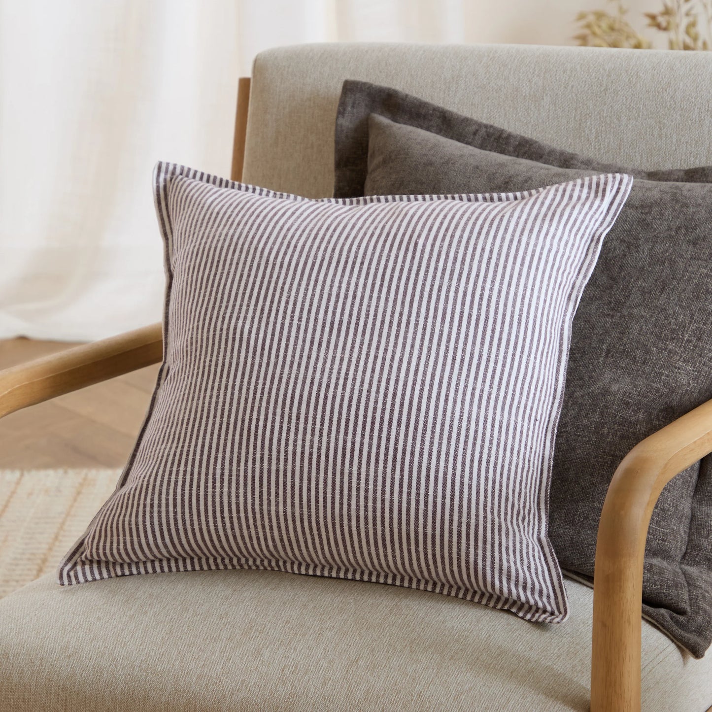 Yard Truro Cushion - Chocolate
