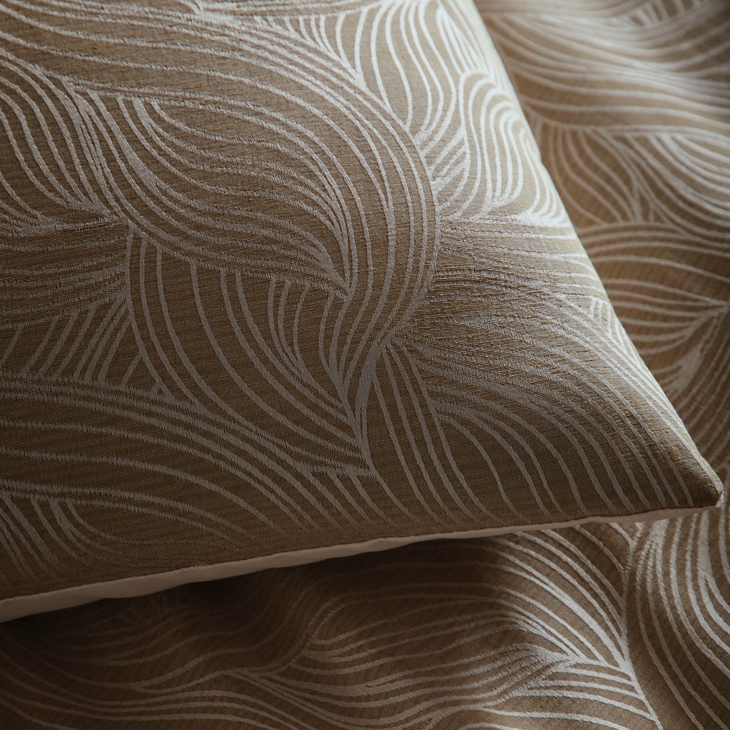 Venus Grace Duvet Cover Set in Natural - Duvet Cover Set - Laurence Llewelyn-Bowen