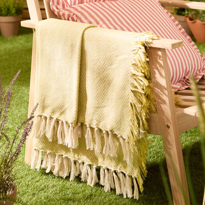 Wylder Wisley Outdoor Throw - Yellow