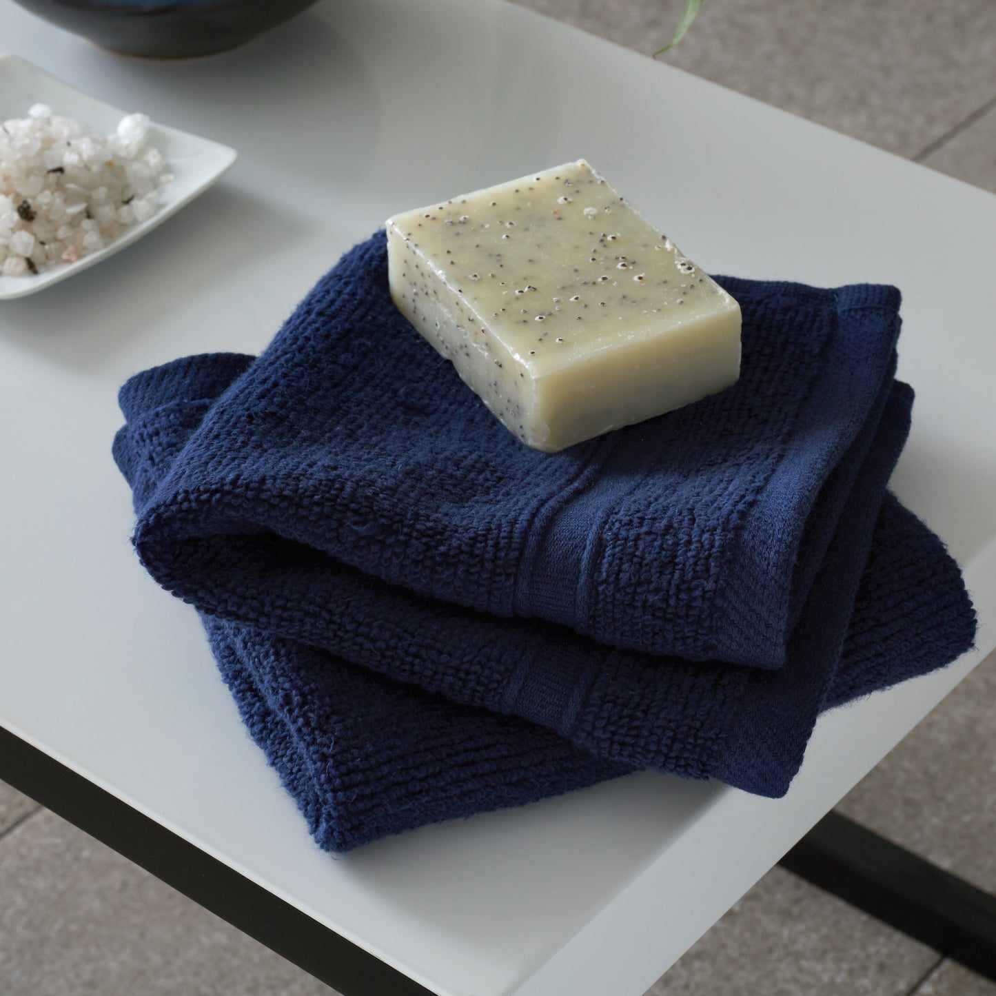 Catherine Lansfield Zero Twist Bath Towels - Navy