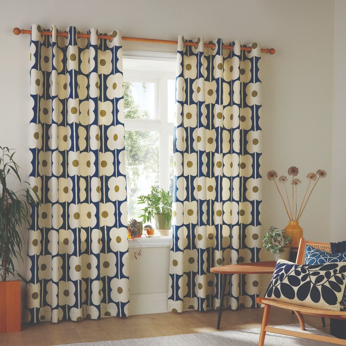 Orla Kiely Abacus Flower Eyelet Curtains - Navy