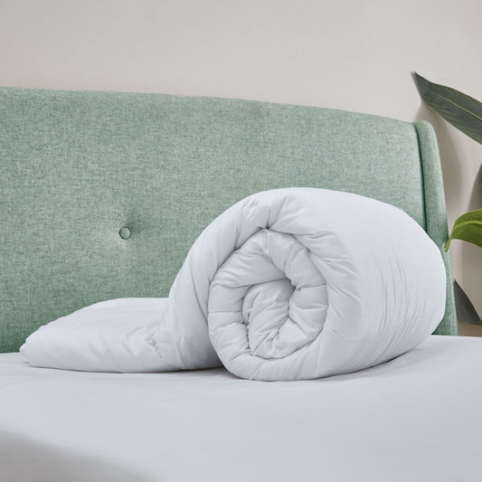 Catherine Lansfield Anti-Allergy Hollowfibre Duvet 4.5 Tog