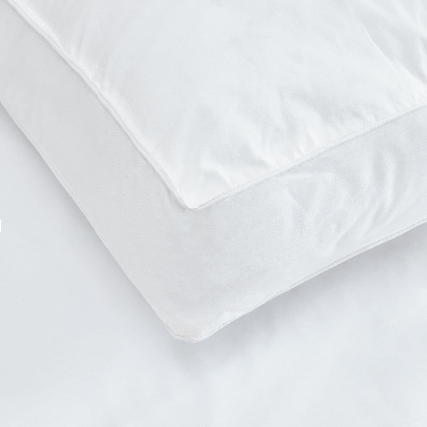 Catherine Lansfield Luxury Box Pillow