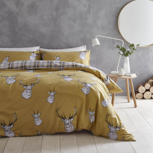 Catherine Lansfield Stag Duvet Cover Set - Ochre