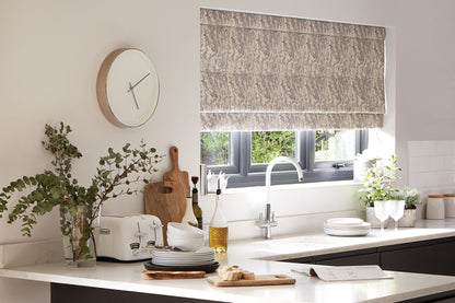 Hallis Professional Roman Blind Kit