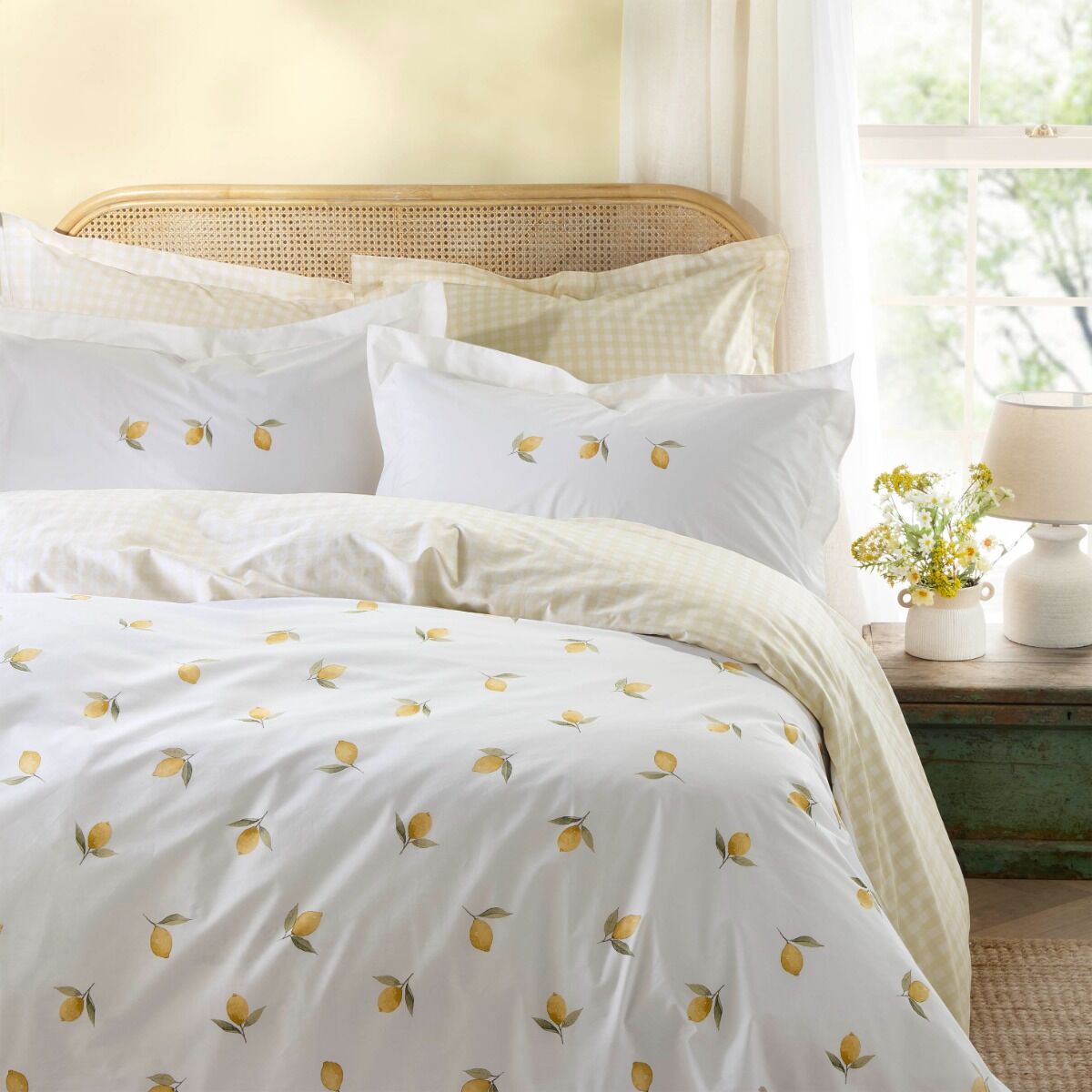 Sophie Allport Lemons Duvet Cover Set - White/Yellow