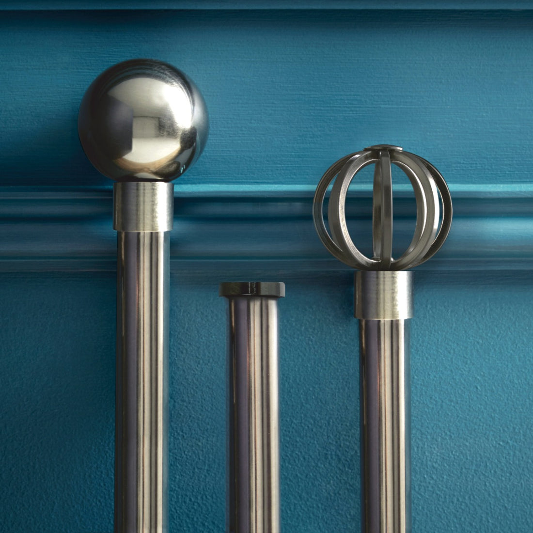 Jones Lunar Sphere 28mm Metal Curtain Pole - Matt Nickel