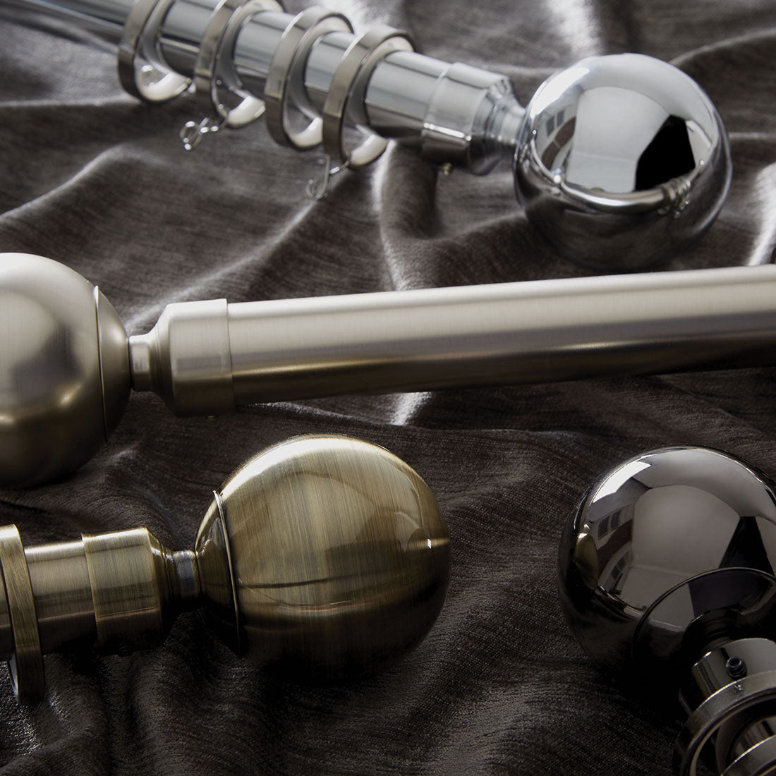 Jones Cosmos 28mm Metal Curtain Pole - Chrome
