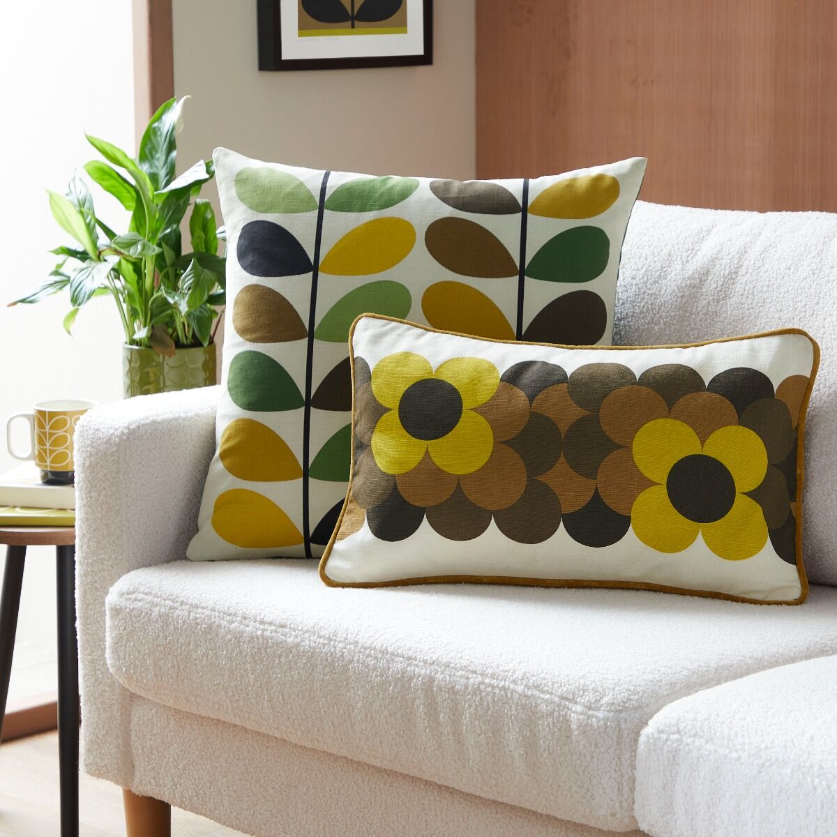 Orla Kiely Multi Stem Filled Cushion - Fern/Ochre