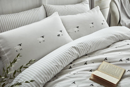 Sophie Allport Sheep Duvet Cover Set - Oatmeal