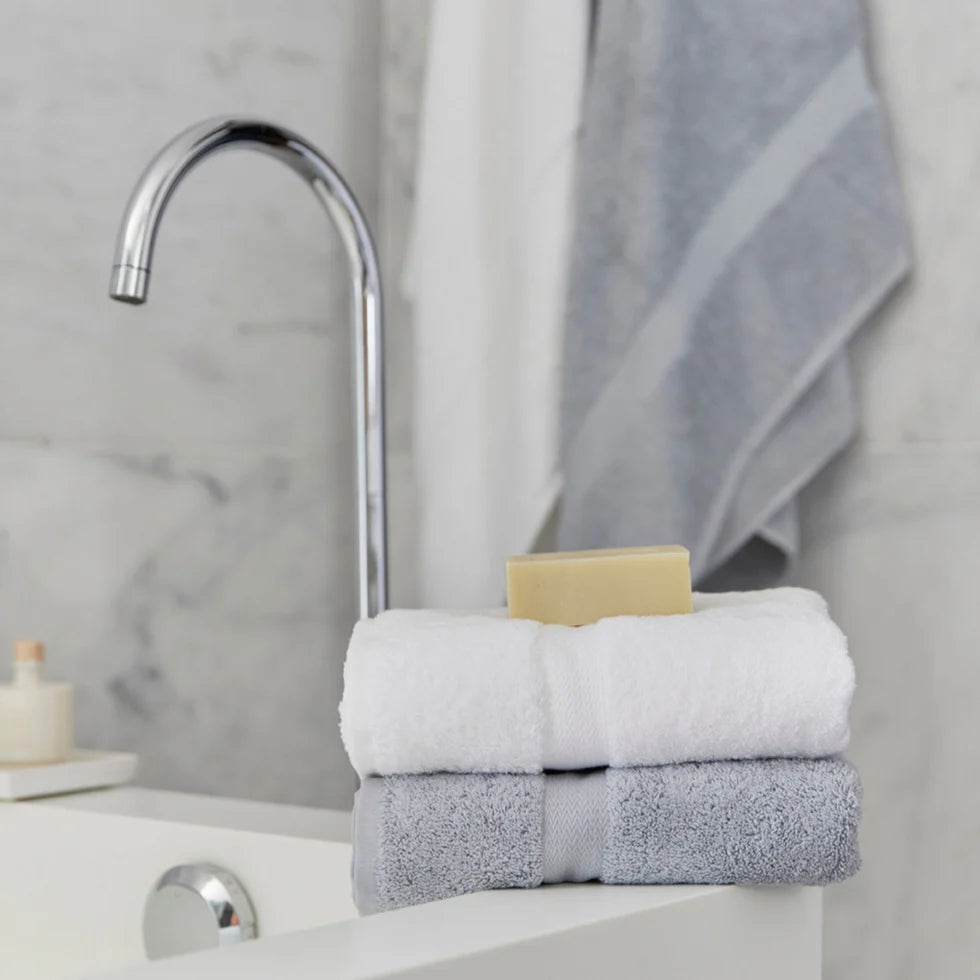 Torres Novas Almonda Bath Towels - White