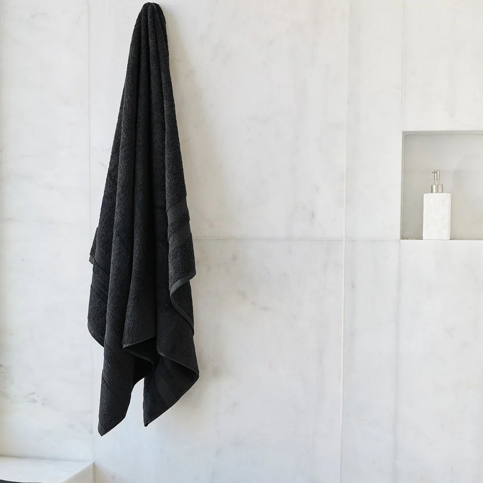 Torres Novas Elegance Bath Towels - Caviar Black