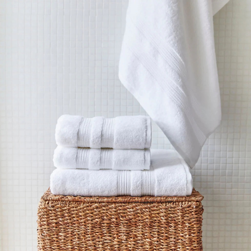 Torres Novas Elegance Bath Towels - White