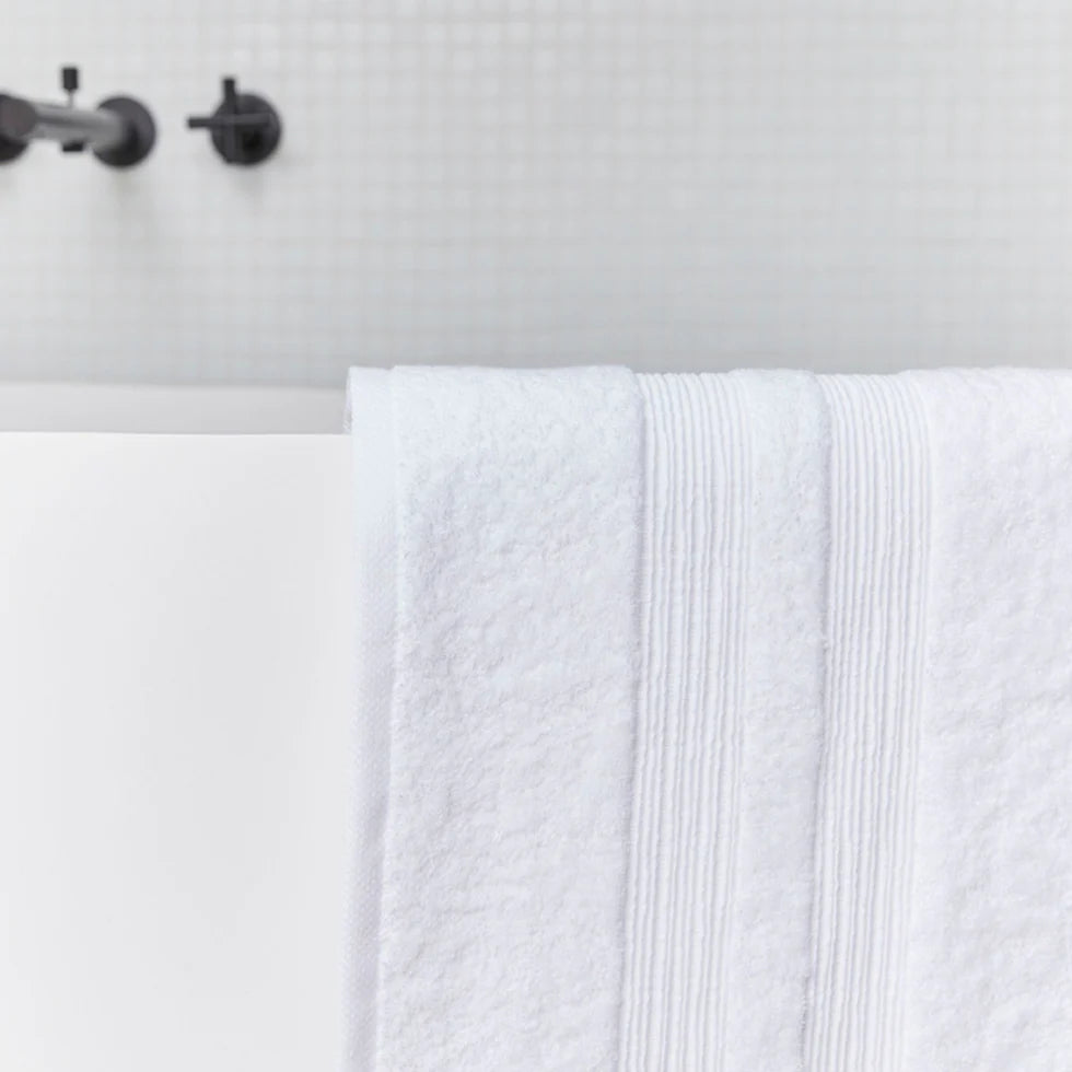 Torres Novas Elegance Bath Towels - White