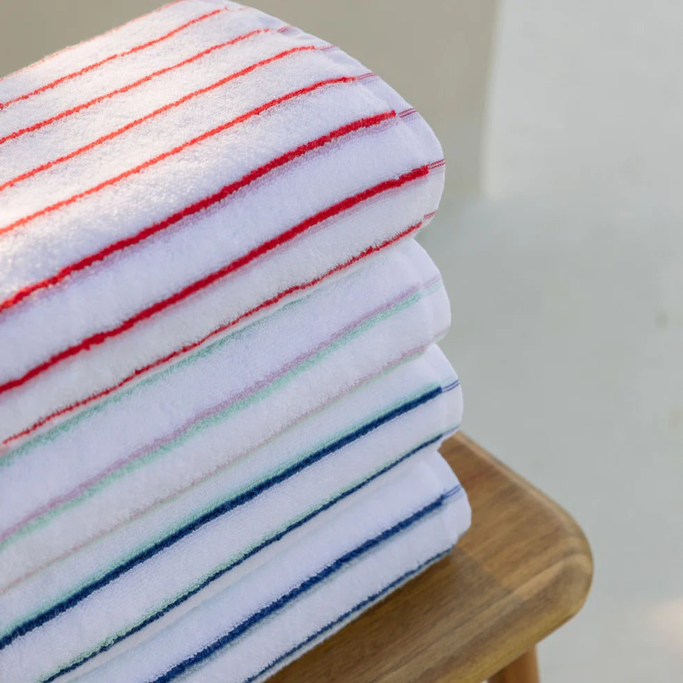 Torres Novas Lima Bath Towels - Pink With Red