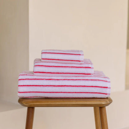 Torres Novas Lima Bath Towels - Pink With Red