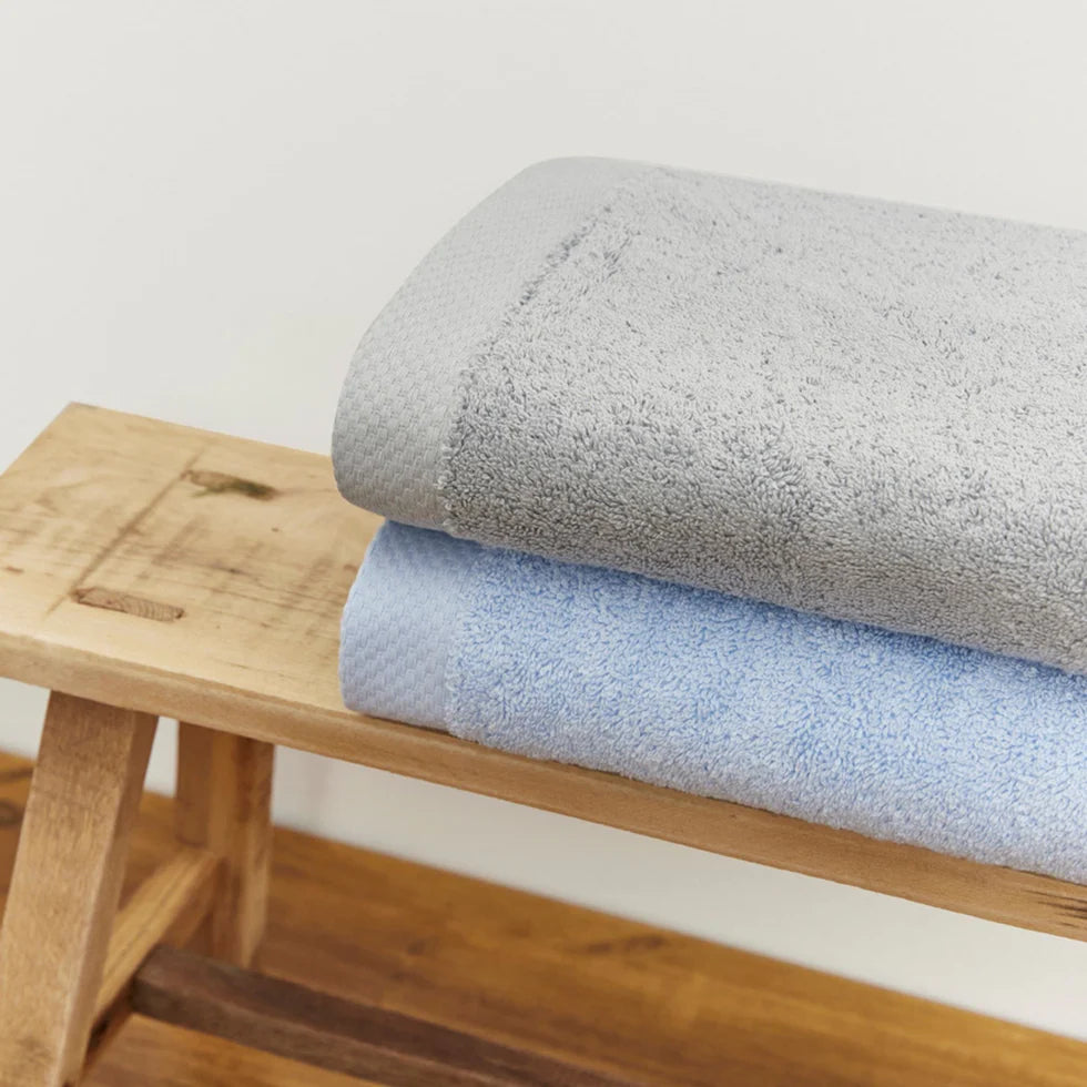 Torres Novas Luxus Bath Towels - Light Blue