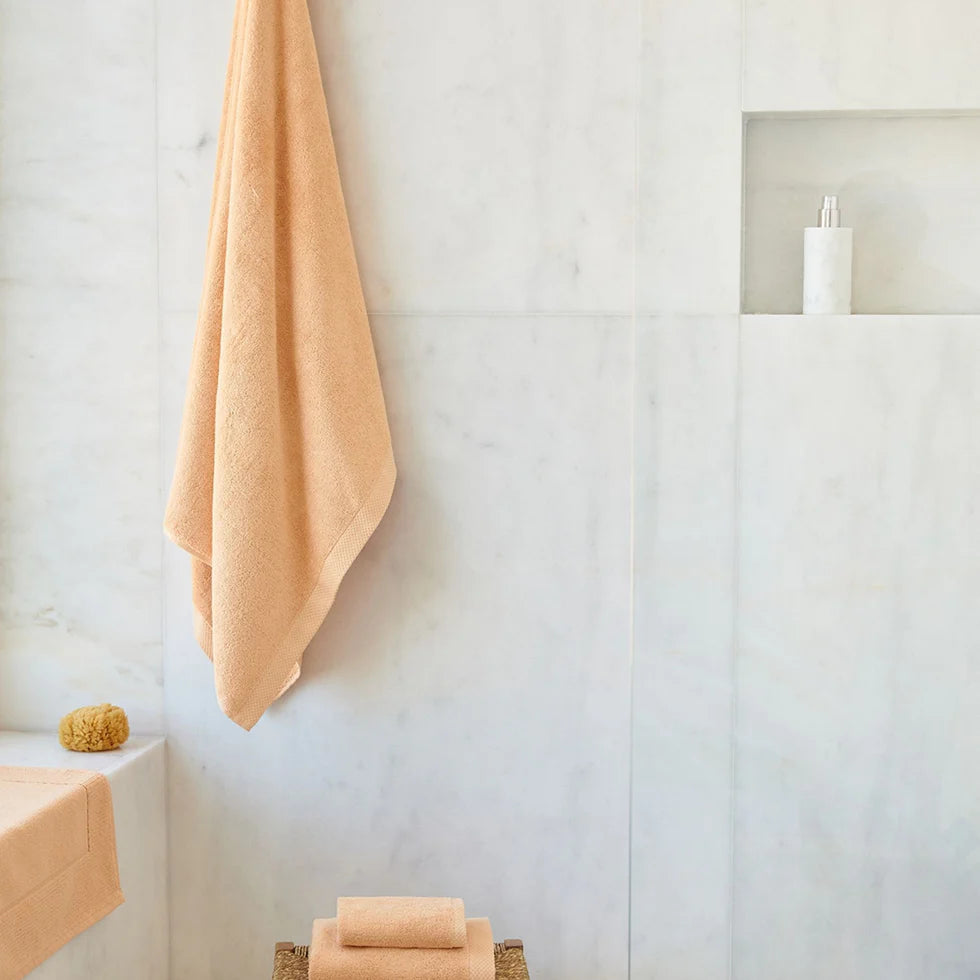 Torres Novas Luxus Bath Towels - Light Orange