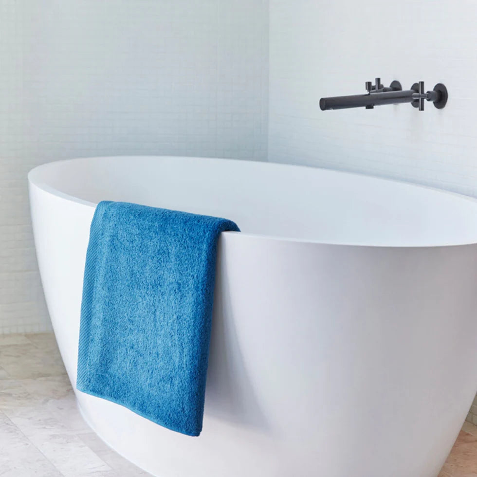 Torres Novas Luxus Bath Towels - Petroleum Blue