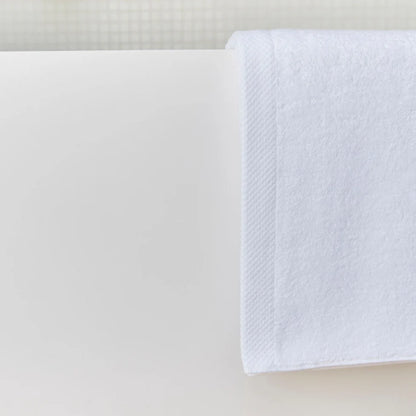 Torres Novas Luxus Bath Towels - White