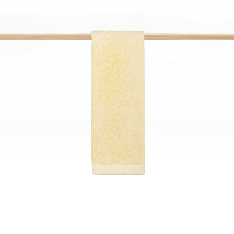 Torres Novas Luxus Bath Towels - Yellow Chic